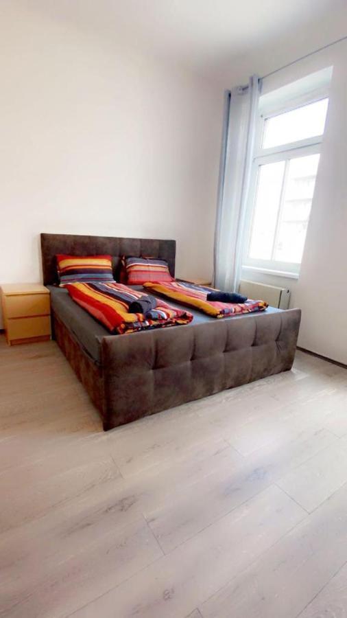 Private Room In Shared Apartment Pr4-9 Вена Экстерьер фото